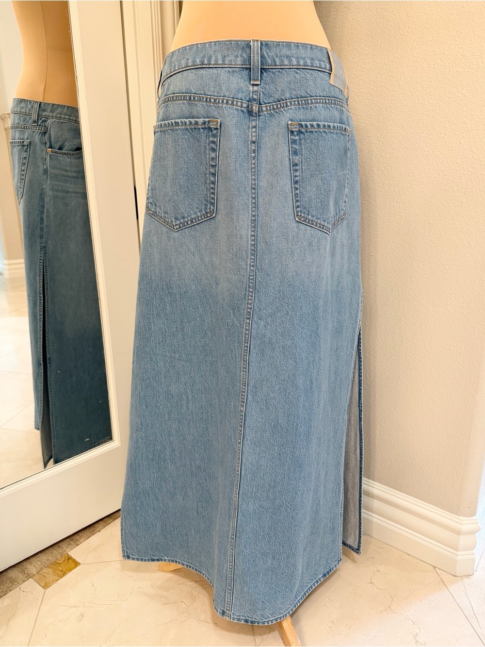 MOTHER Snacks Fun Dip Slice Maxi Denim Skirt 32 Nothing Else Like It - Picture 4 of 10